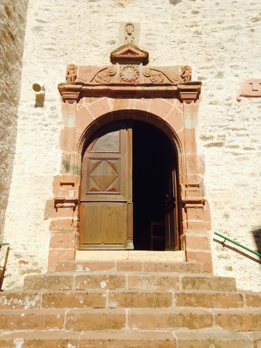Eglise de grand Vabre portail Renaissance